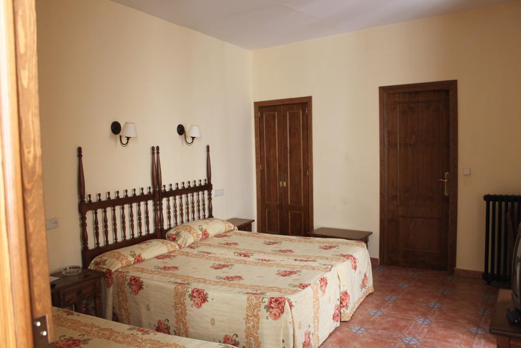 Hotel Rey Nino Ávila Exterior photo
